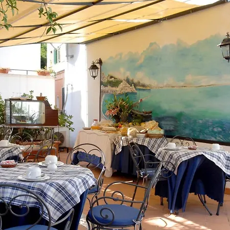 Casa Ausilia 